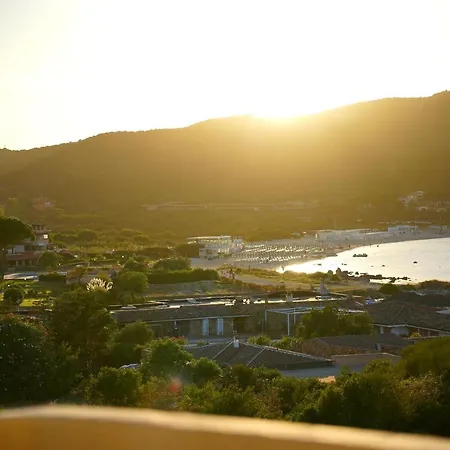 Aparthotel Apartments Golfo Aranci *